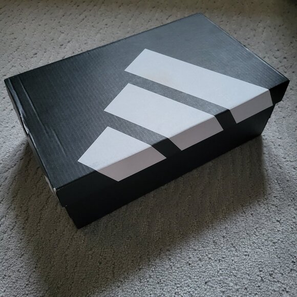 Size 7.5M / 8.5W - Adidas Samba Inter Miami CF Messi Pink IH8158 - AUTHENTIC NEW - Picture 8 of 9